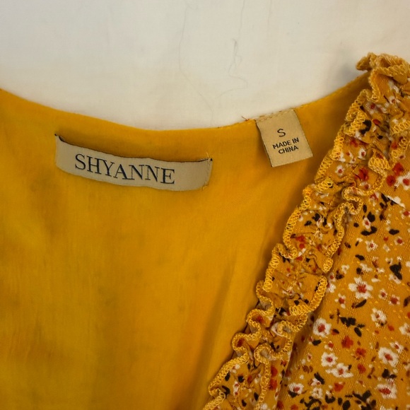 Shyanne Mustard Floral Mini Dress Small - Picture 4 of 5